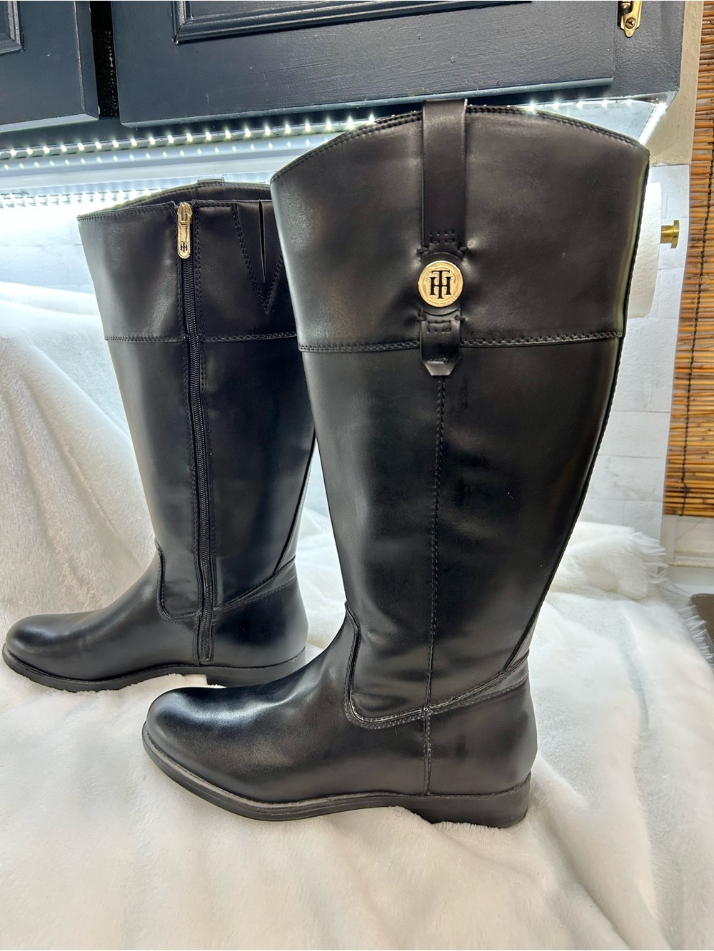 Tommy Hilfiger Black Knee-High Boots Size 9 Wide Calf